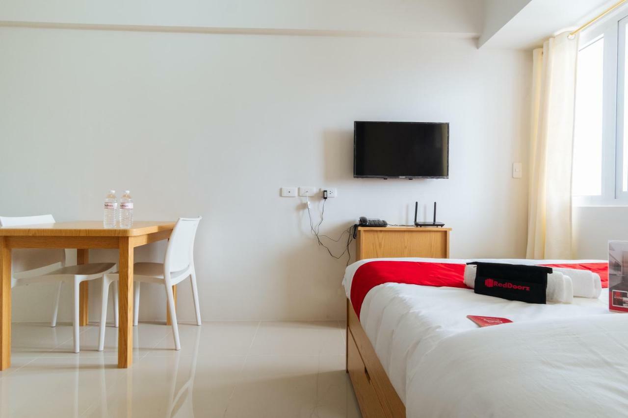 Reddoorz Plus @ Silk Residences Sta. Mesa Monthly Stay Manila Luaran gambar