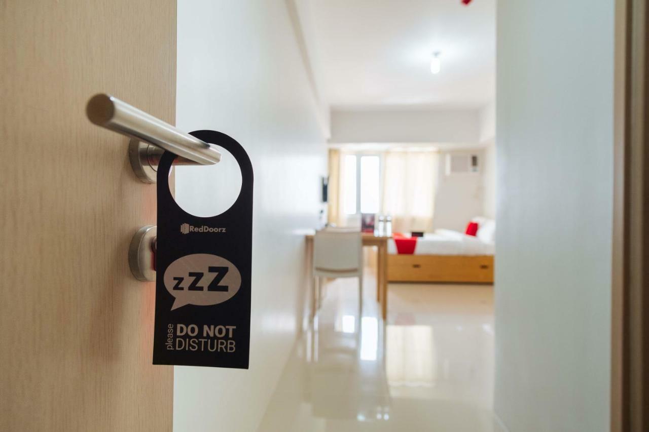 Reddoorz Plus @ Silk Residences Sta. Mesa Monthly Stay Manila Luaran gambar